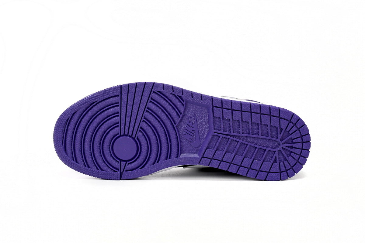 Nike Air Jordan 1 Retro Low Low-Top Sneakers
