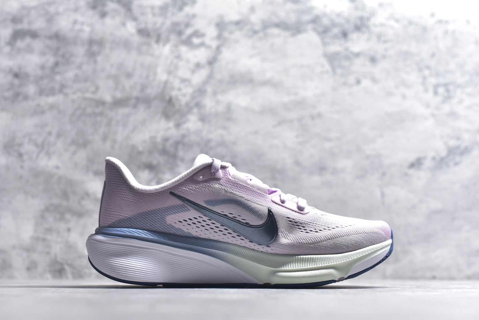 Nike Pegasus 42 Low-Top Running & Training Shoes | EU 36-45