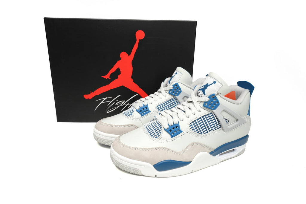 Nike Air Jordan 4 – Retro Basketball Sneakers