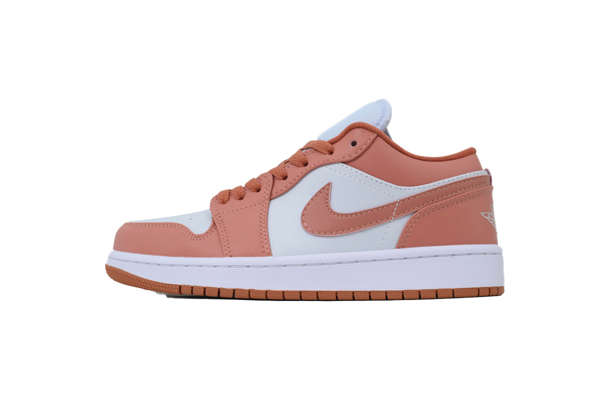 Nike Air Jordan 1 Retro Low Low-Top Sneakers
