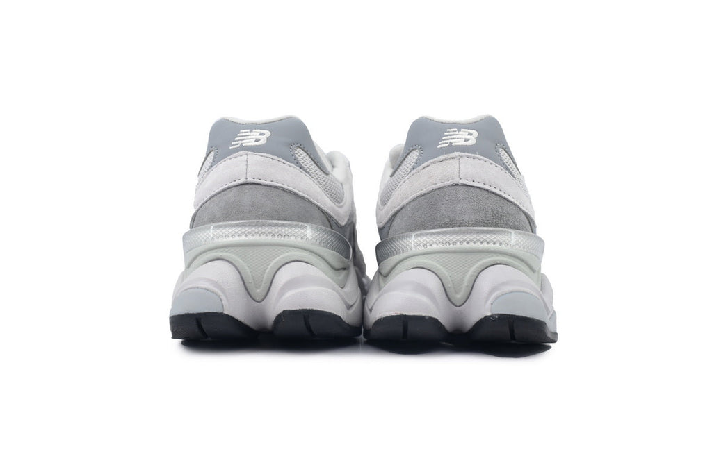 New Balance 9060 Sneakers