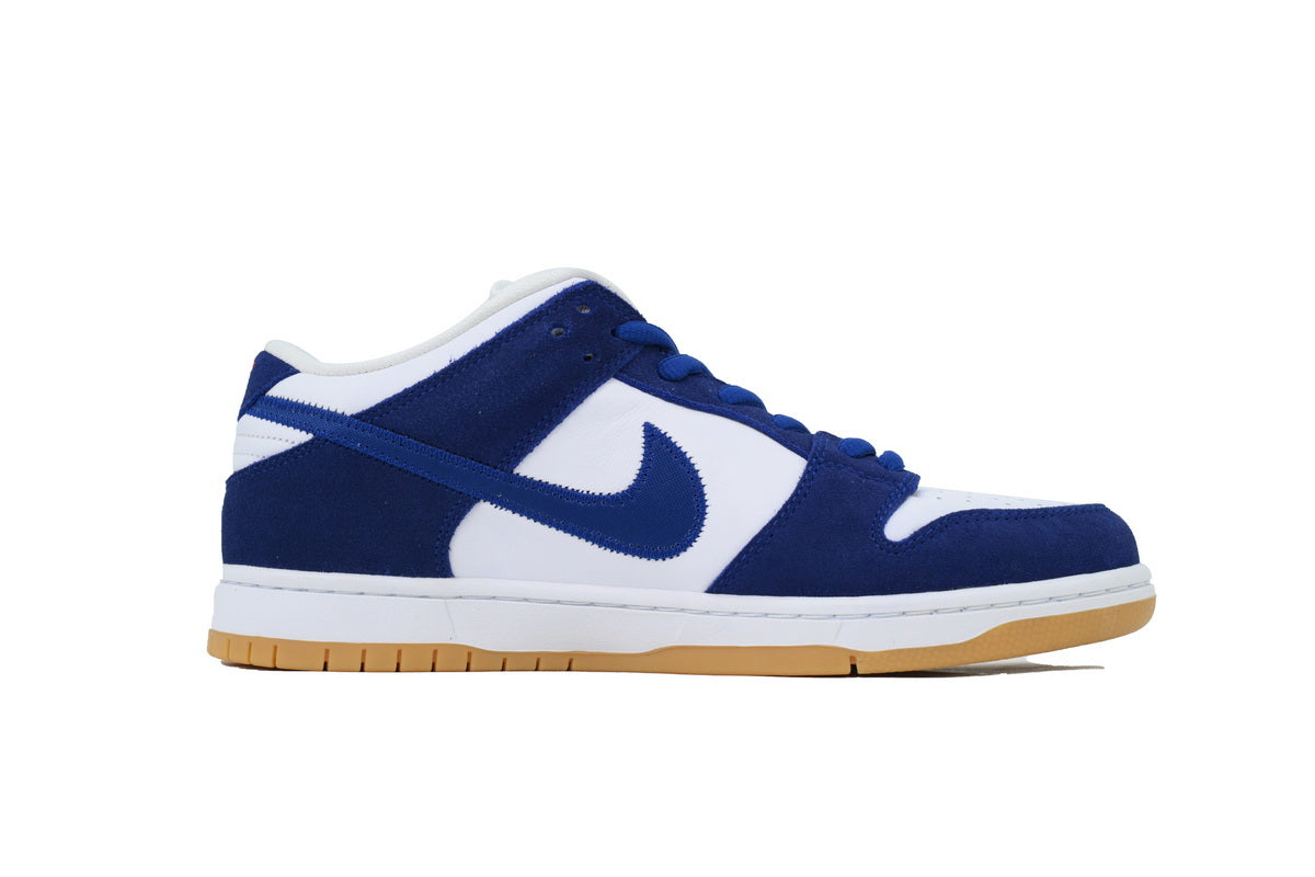 Nike SB Dunk Low – Classic Streetwear Sneakers (EU 36–45)