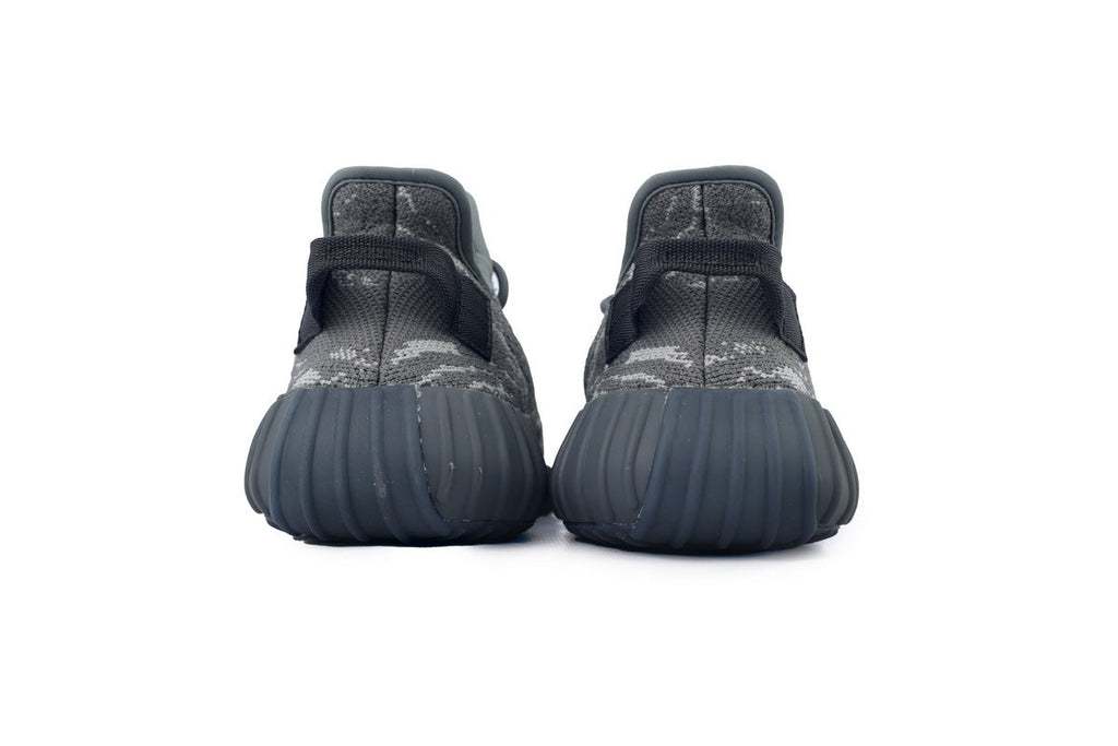 Adidas Yeezy Boost 350 V2 – Lifestyle Sneakers