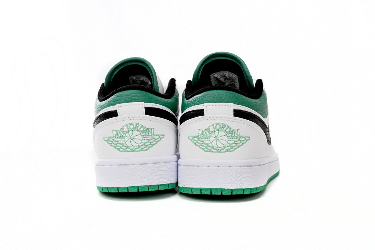 Nike Air Jordan 1 Retro Low Low-Top Sneakers