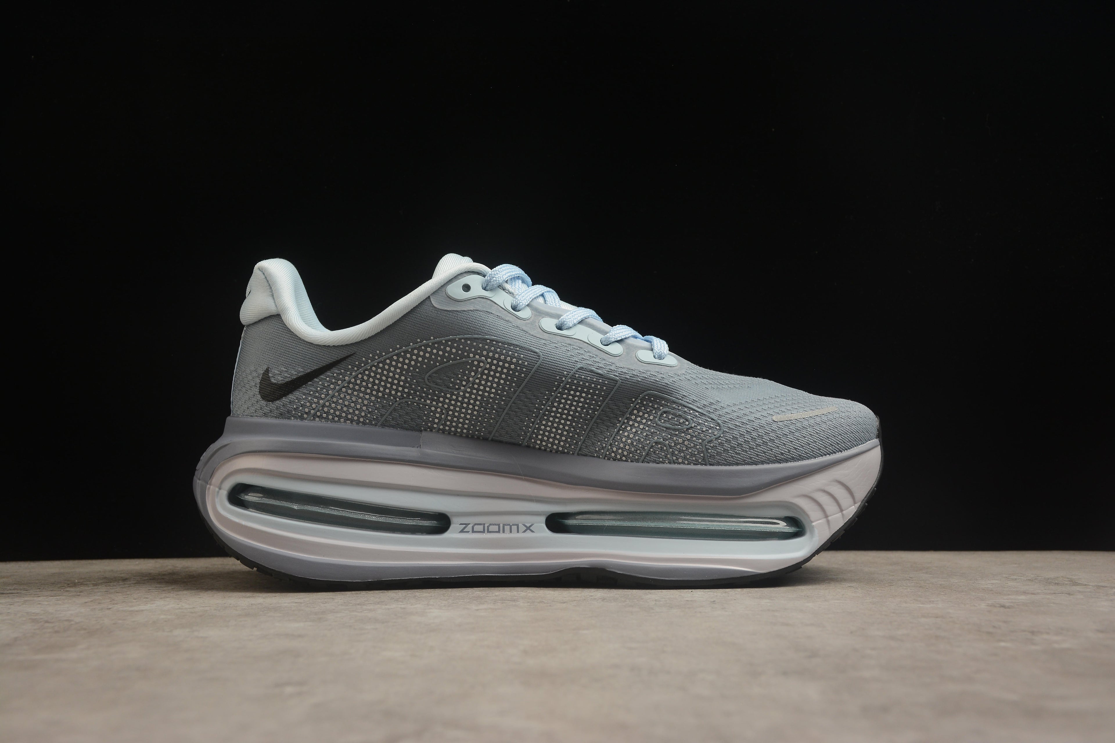 Nike Vomero 18 Running Shoes | Premium Cushioning | EU 36-45