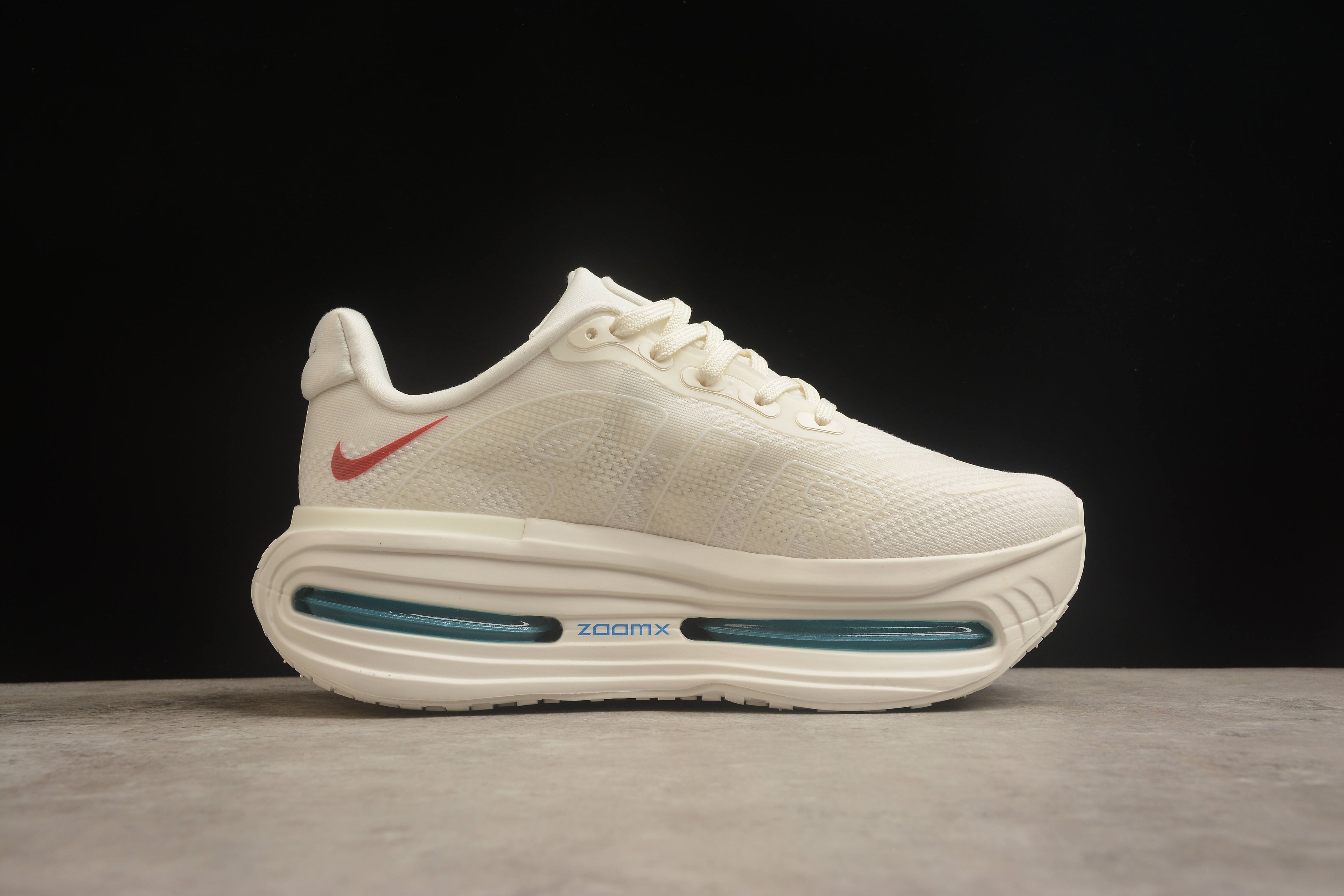 Nike Vomero 18 Running Shoes | Premium Cushioning | EU 36-45