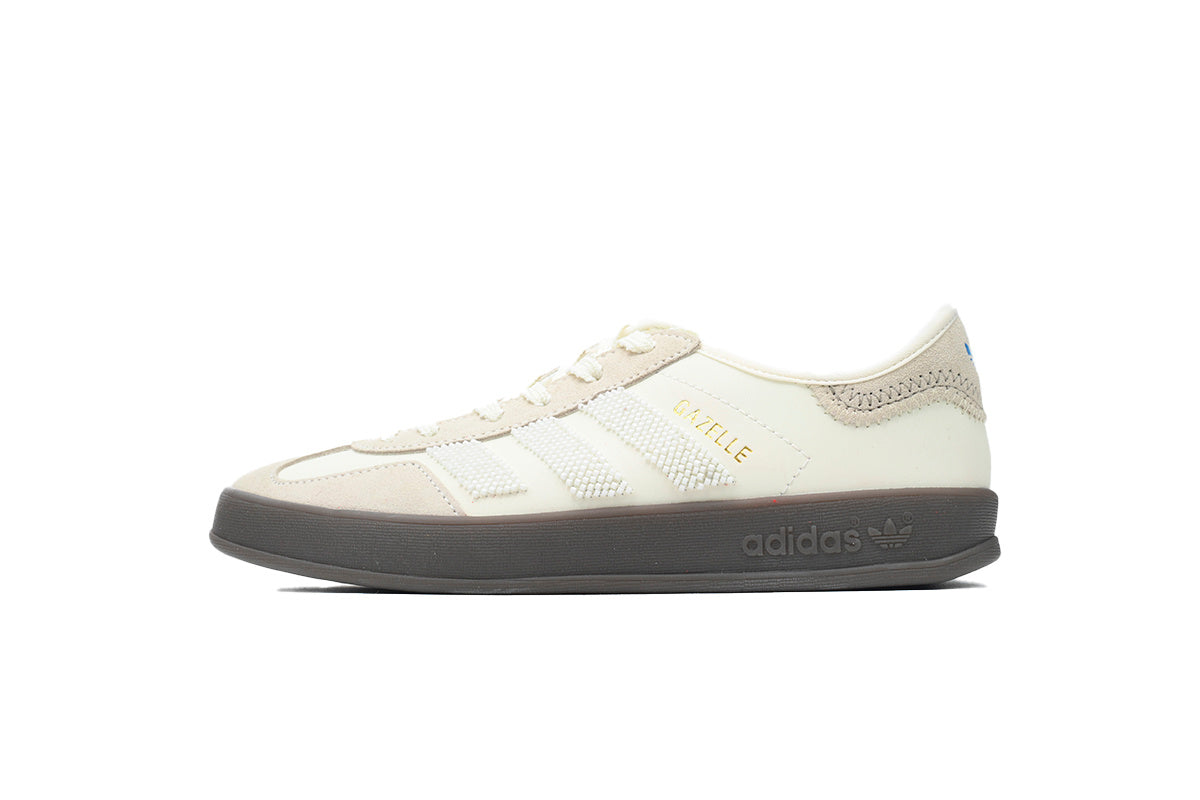Adidas Samba OG – Retro German-Inspired Sneakers