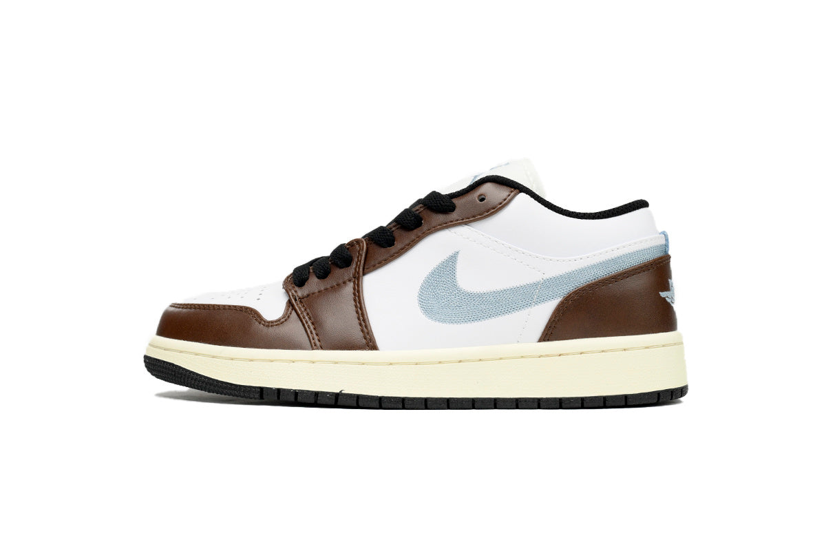 Nike Air Jordan 1 Retro Low Low-Top Sneakers