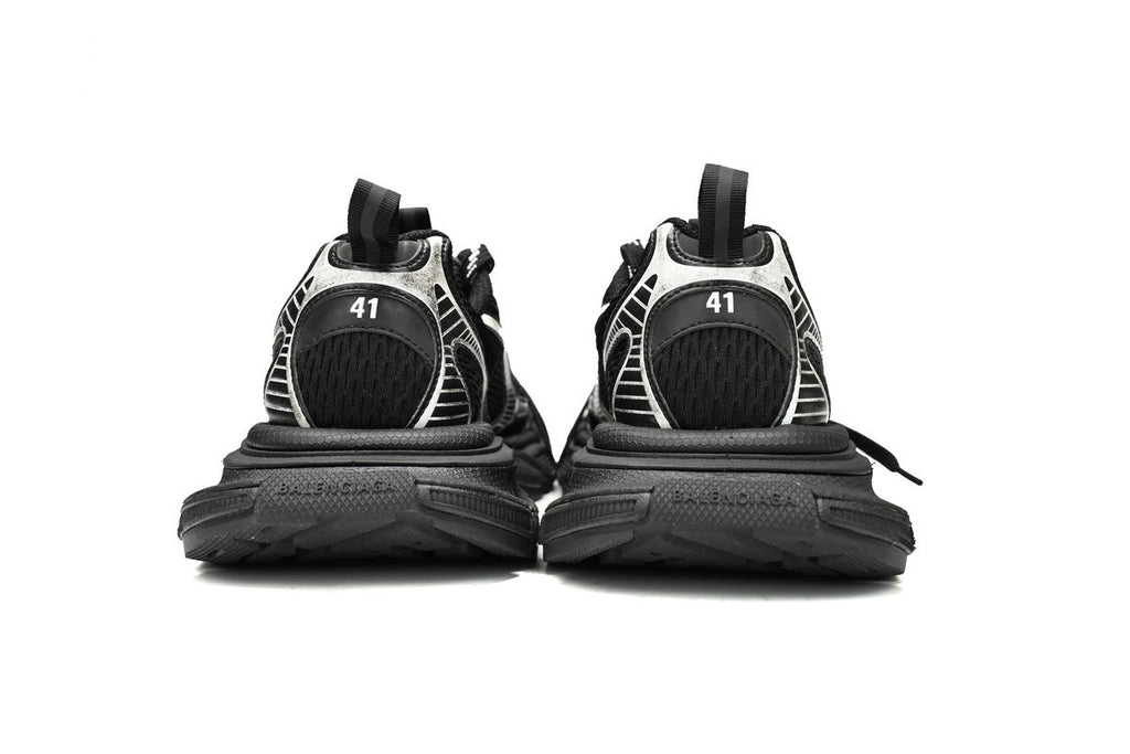 Balenciaga 3XL Sneaker – Low-Top Chunky Sole