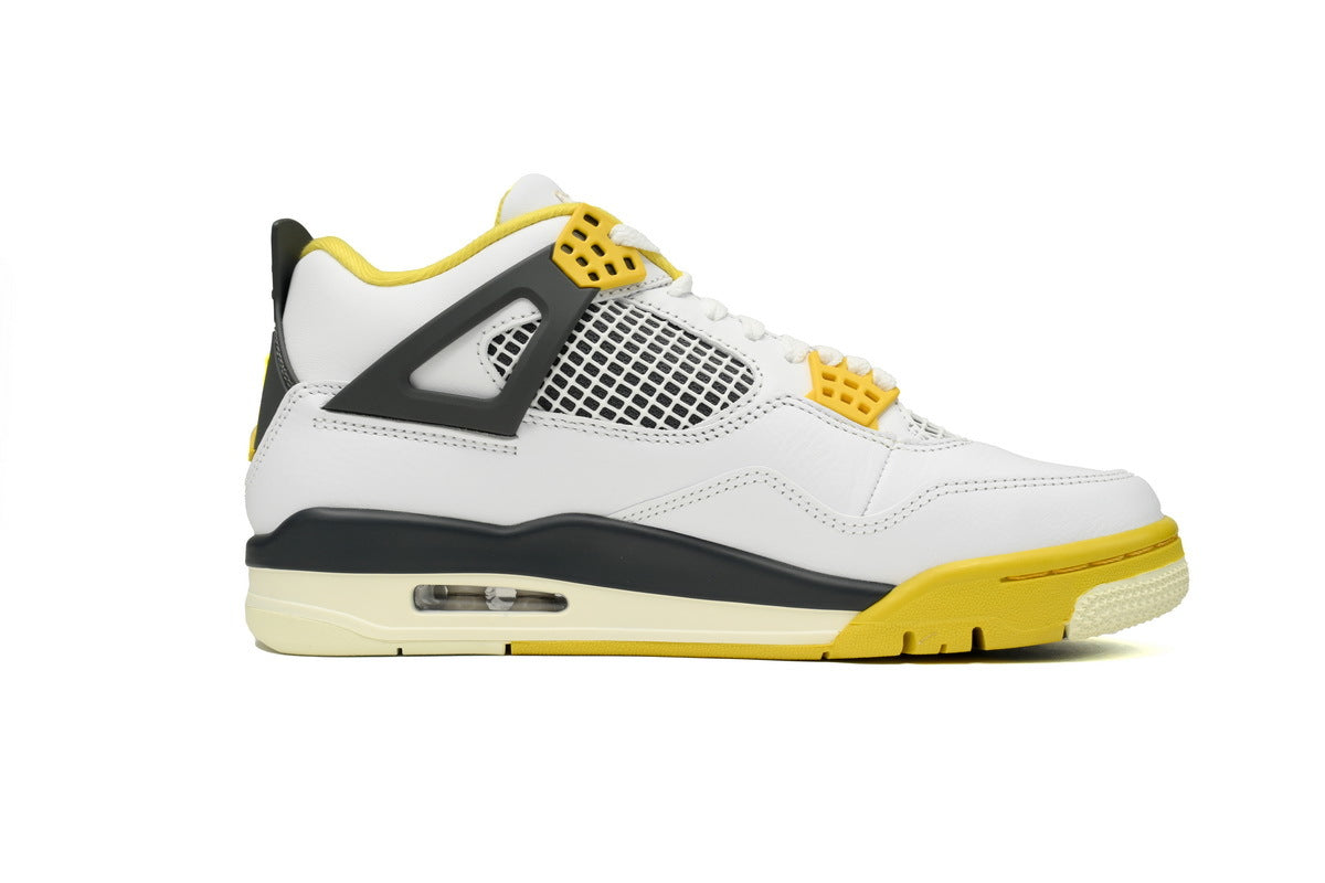 Nike Air Jordan 4 – Retro Basketball Sneakers