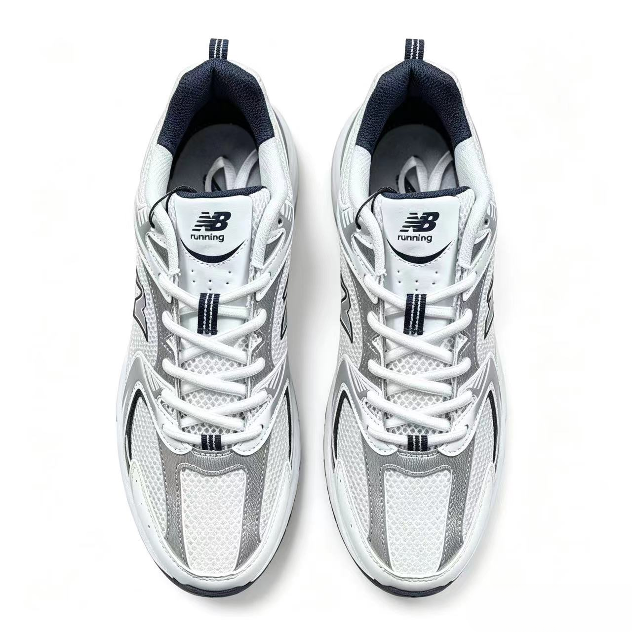 New Balance 530