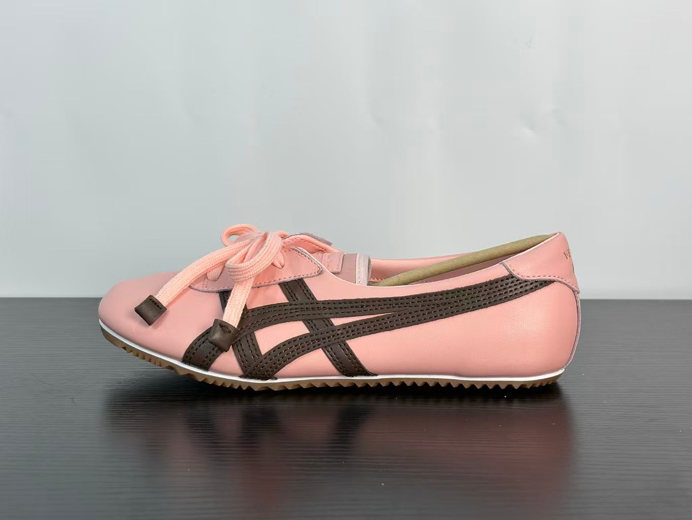 VERSACE × Onitsuka Tiger "Tai-Chi Sakura" Low-Top Sneakers | Pink | Leather & Suede | EU 36–41.5