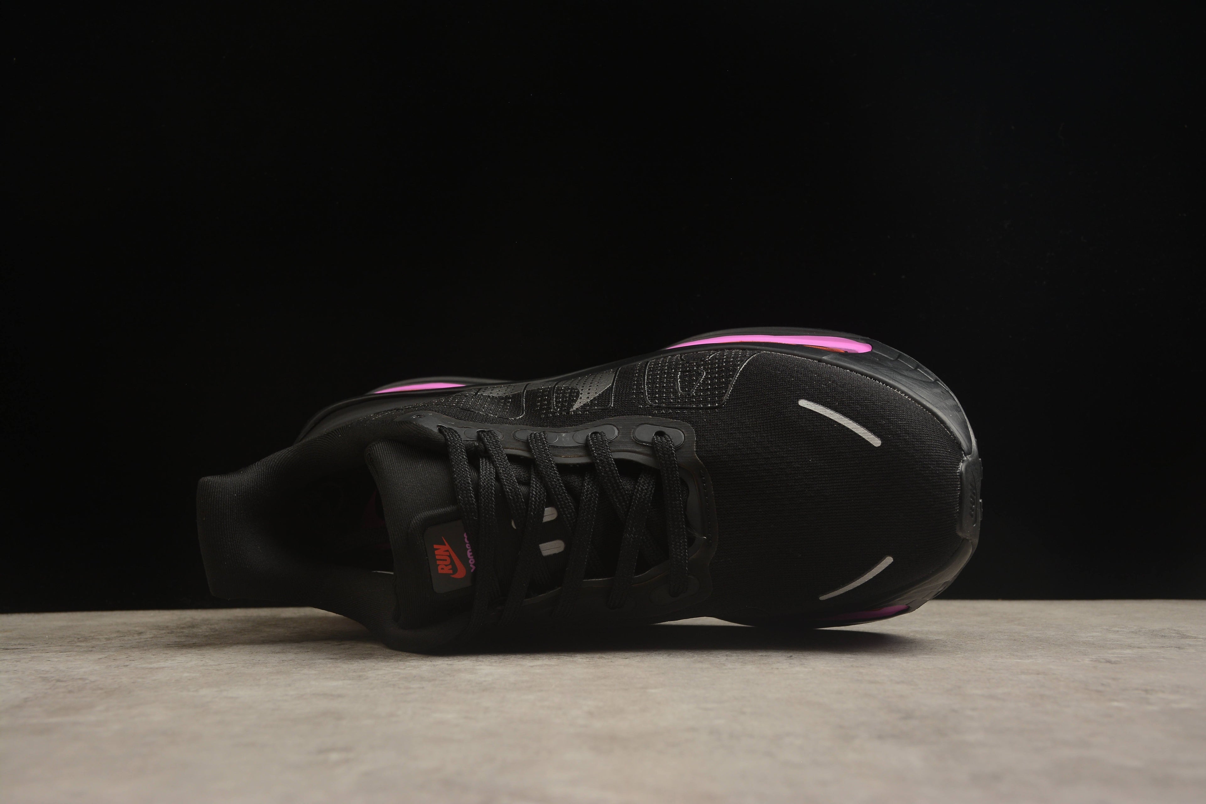 Nike Vomero 18 Running Shoes | Premium Cushioning | EU 36-45