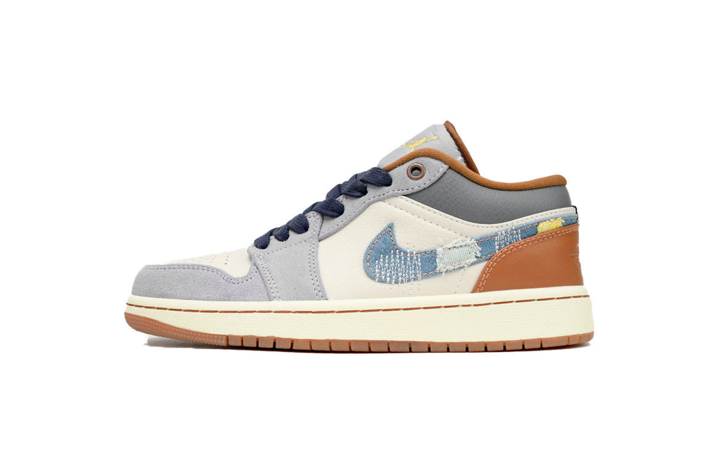Nike Air Jordan 1 Retro Low Low-Top Sneakers