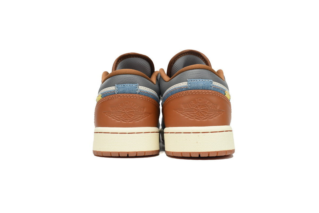 Nike Air Jordan 1 Retro Low Low-Top Sneakers