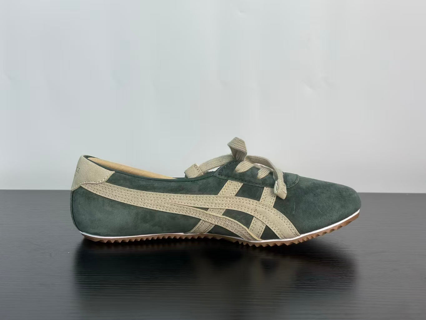 VERSACE × Onitsuka Tiger "Tai-Chi Sakura" Low-Top Sneakers | Olive Green | Leather & Suede | EU 36–41.5