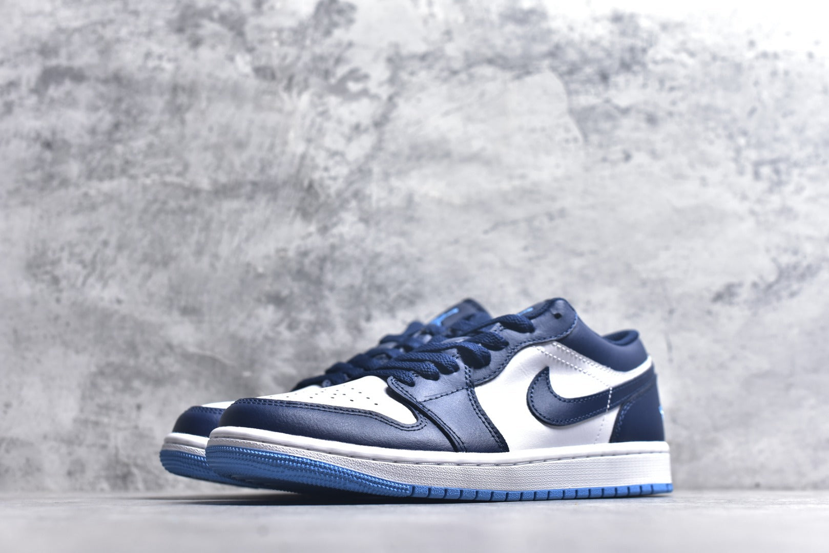 Air Jordan 1 Low AJ1 Sneakers | Men's & Women's