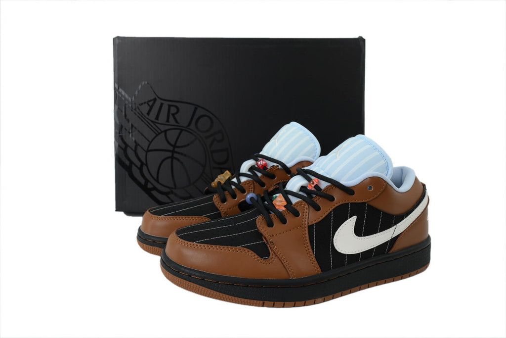 Nike Air Jordan 1 Retro Low Low-Top Sneakers