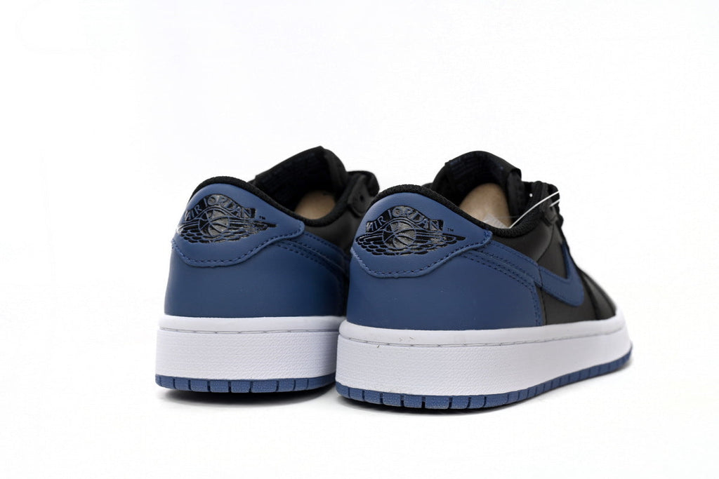 Nike Air Jordan 1 Retro Low Low-Top Sneakers