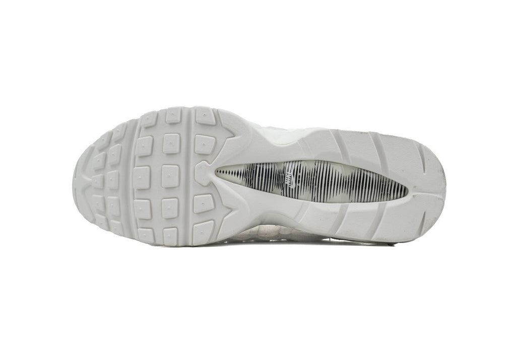 Nike Air Max 95 – Classic Sneakers