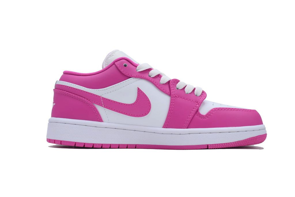 Nike Air Jordan 1 Retro Low Low-Top Sneakers