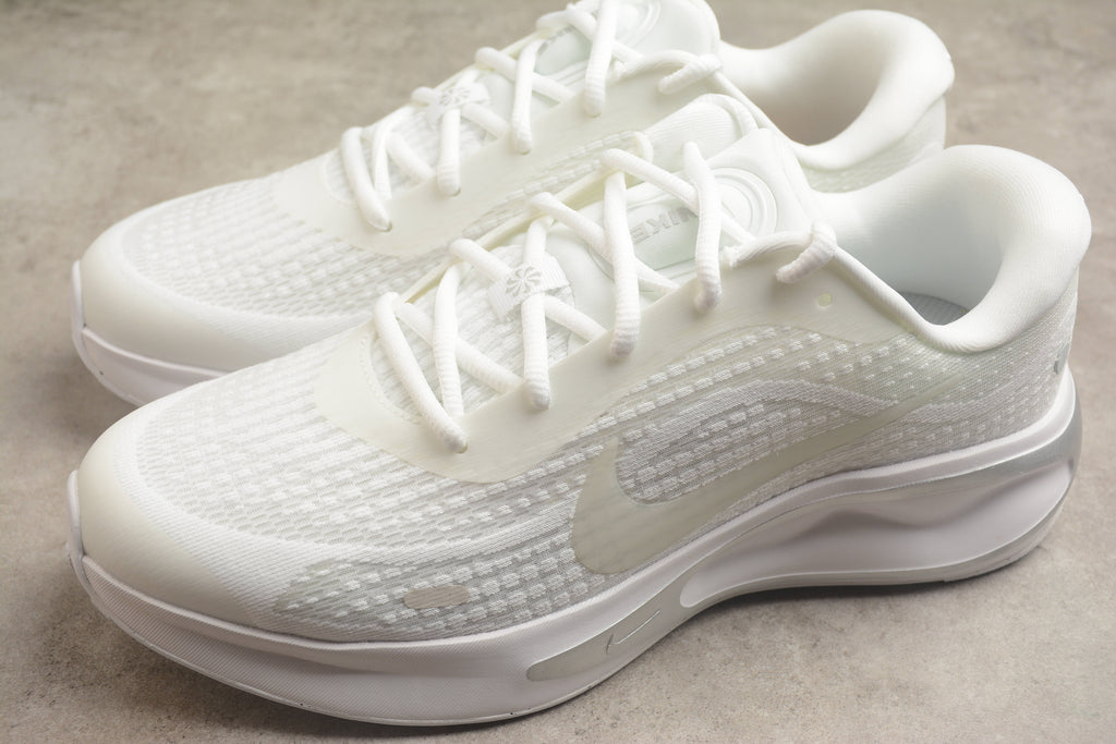 Nike Journey Run Running Shoes | Lightweight & Comfortable | EU 36-45