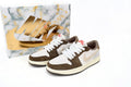 Nike Air Jordan 1 Retro Low Low-Top Sneakers