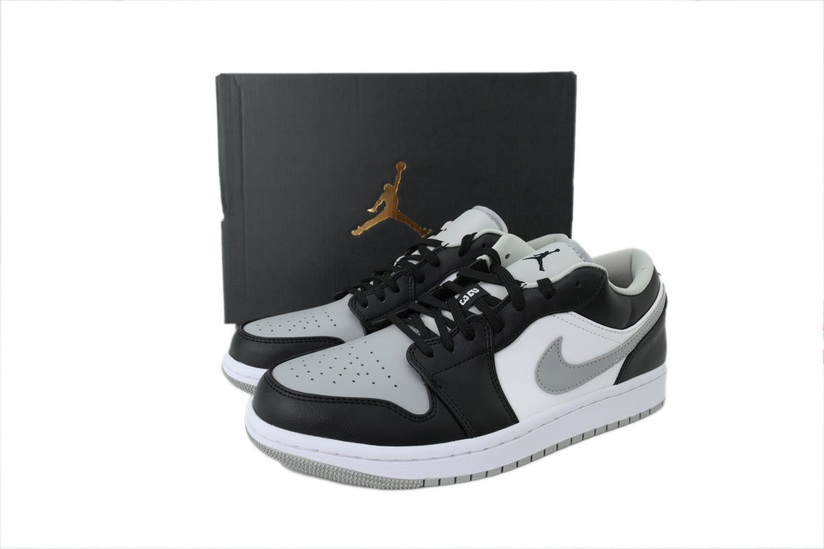 Nike Air Jordan 1 Retro Low Low-Top Sneakers