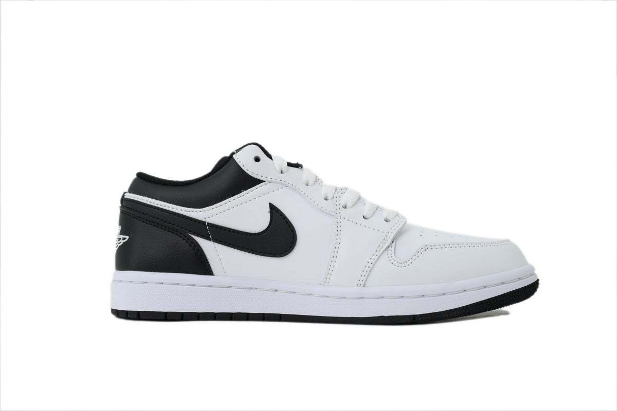 Nike Air Jordan 1 Retro Low Low-Top Sneakers
