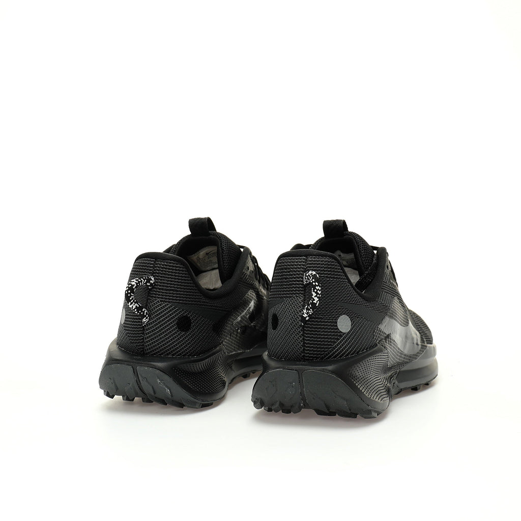 Nike Pegasus Trail – All-Black Mesh Trail Running Sneakers