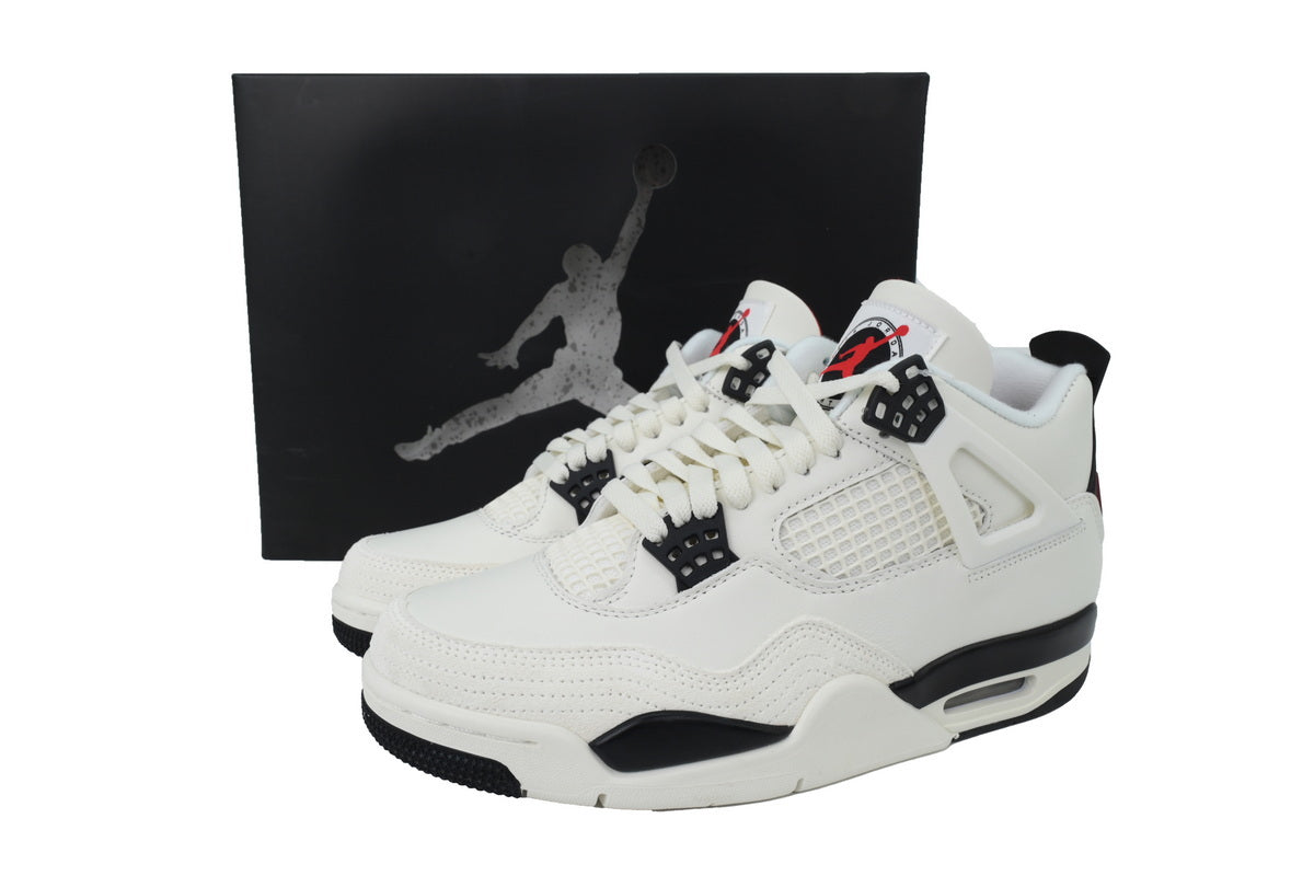 Nike Air Jordan 4 – Retro Basketball Sneakers