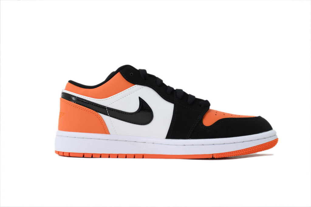 Nike Air Jordan 1 Retro Low Low-Top Sneakers