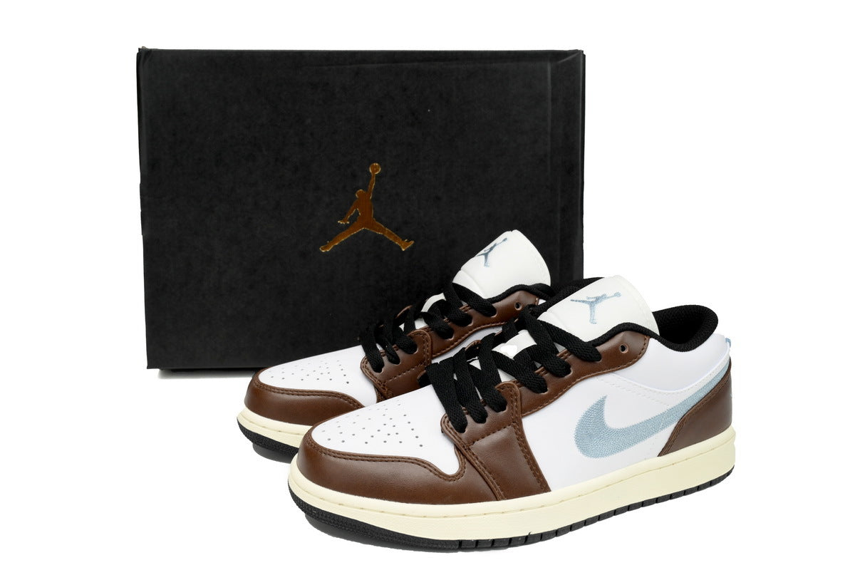 Nike Air Jordan 1 Retro Low Low-Top Sneakers