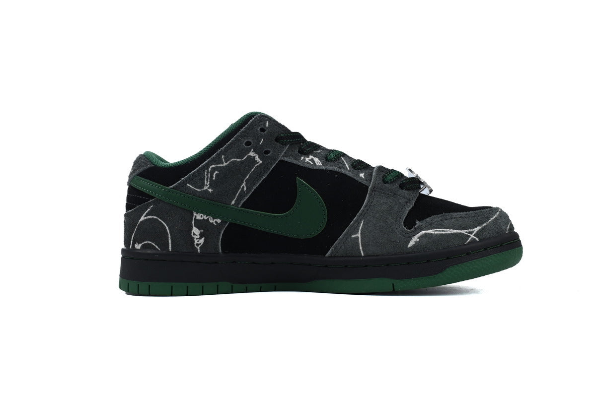 Nike SB Dunk Low – Classic Streetwear Sneakers (EU 36–45)