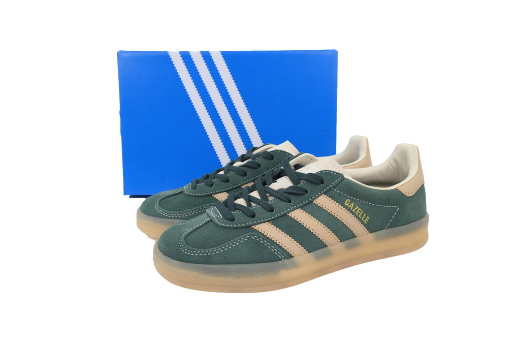 Adidas Samba OG – Retro German-Inspired Sneakers