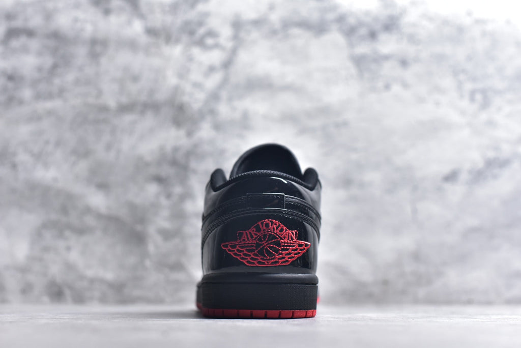 Air Jordan 1 Low AJ1 Sneakers | Men's & Women's