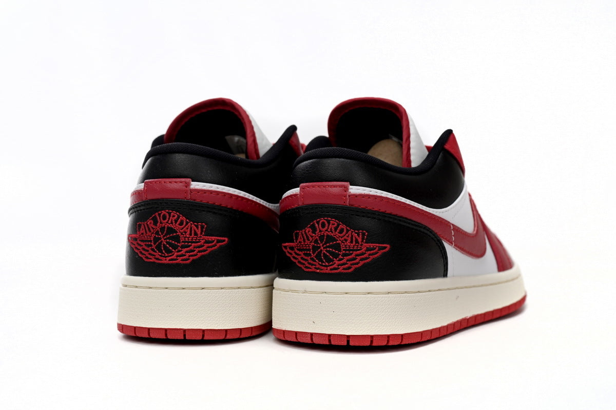 Nike Air Jordan 1 Retro Low Low-Top Sneakers