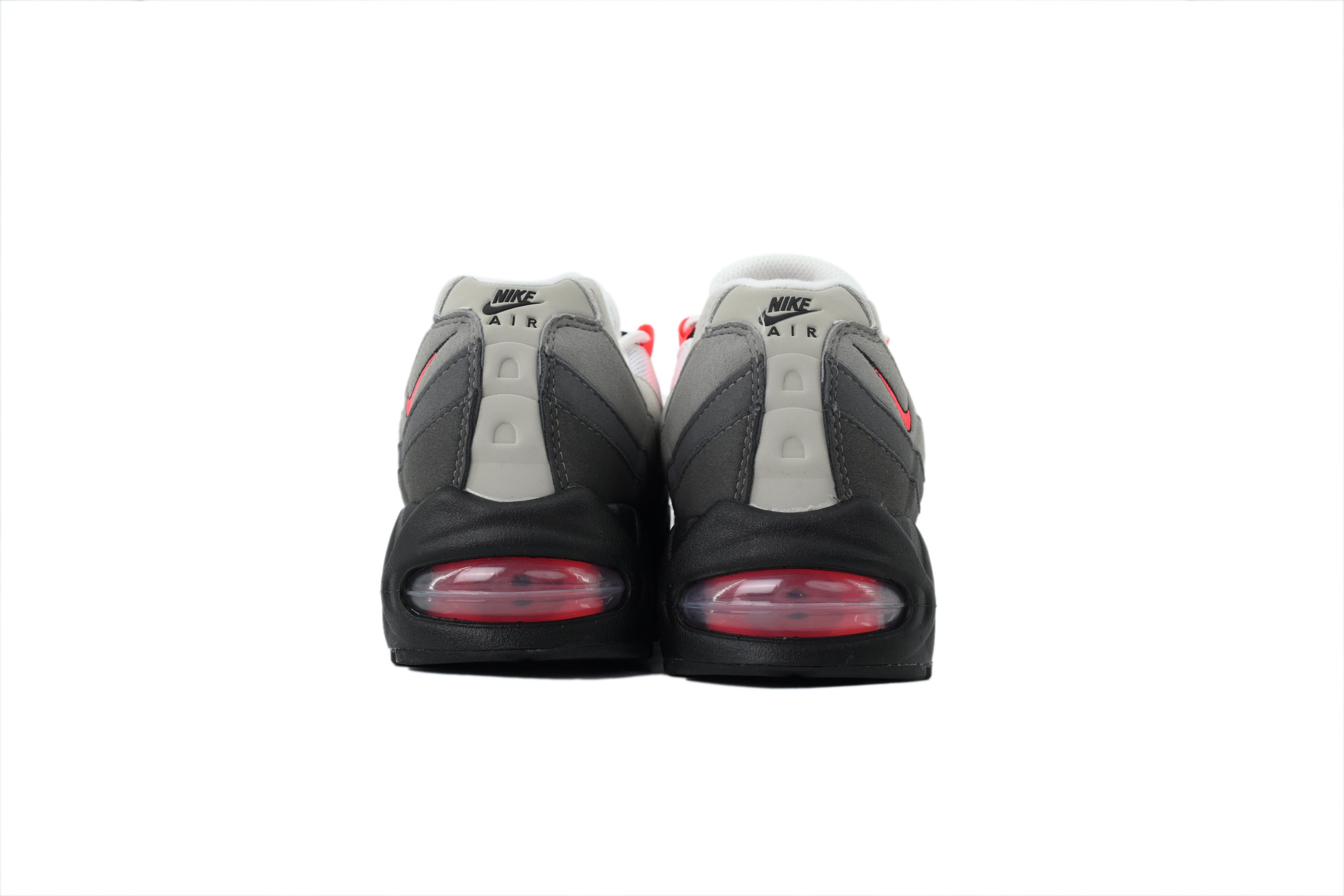 Nike Air Max 95 – Classic Sneakers