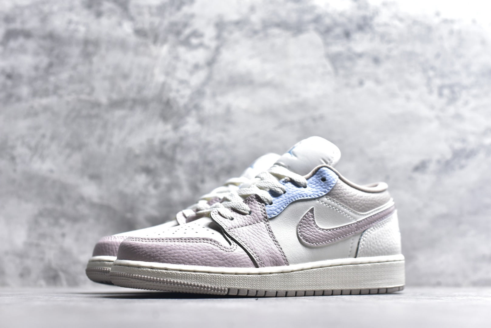 Air Jordan 1 Low AJ1 Sneakers | Men's & Women's