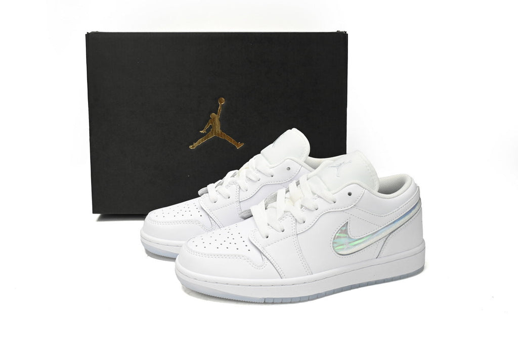 Nike Air Jordan 1 Retro Low Low-Top Sneakers