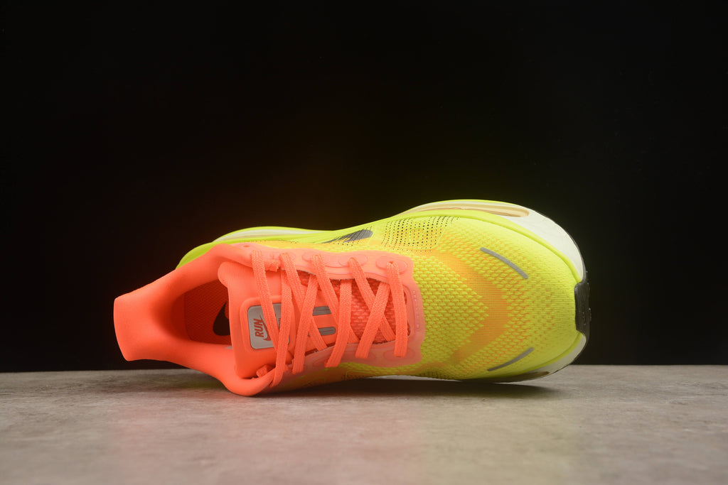 Nike Vomero 18 Running Shoes | Premium Cushioning | EU 36-45