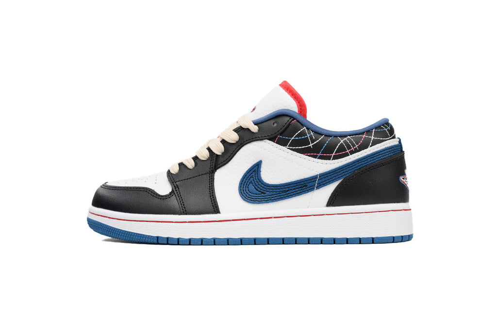 Nike Air Jordan 1 Retro Low Low-Top Sneakers