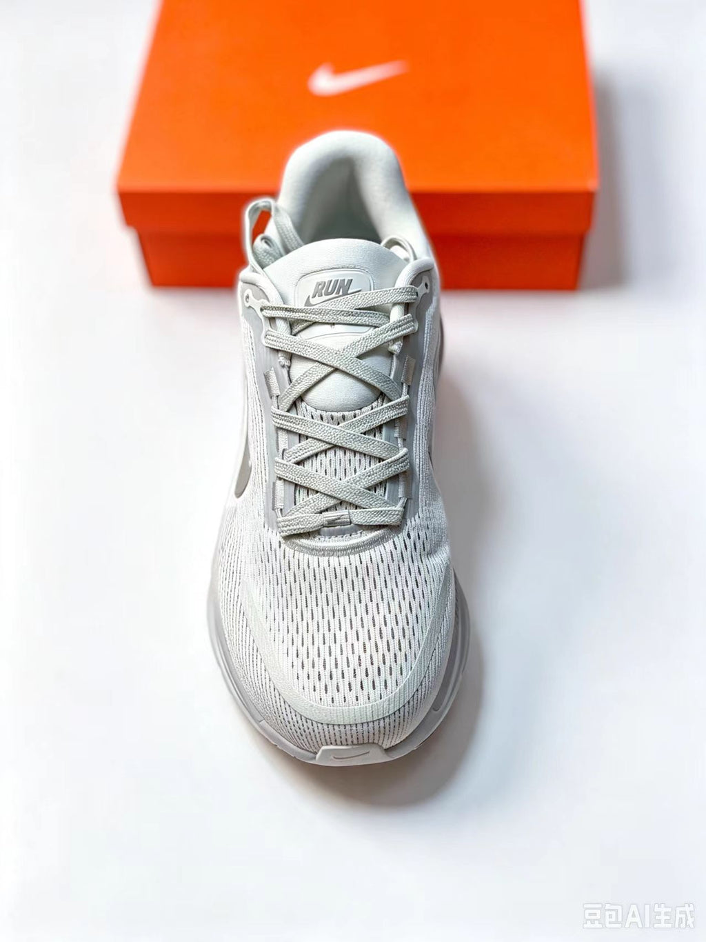 Nike Vomero 18 SE Running Shoes – Unisex | EU 36–45