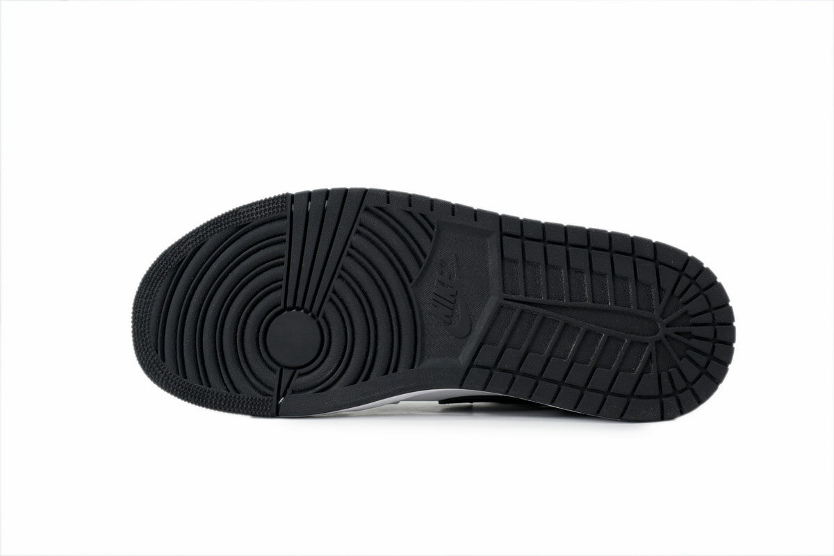 Nike Air Jordan 1 Retro Low Low-Top Sneakers