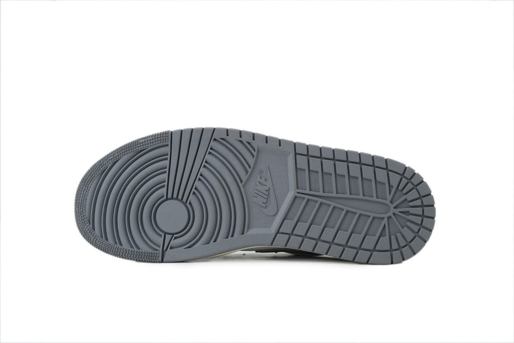 Nike Air Jordan 1 Retro Low Low-Top Sneakers