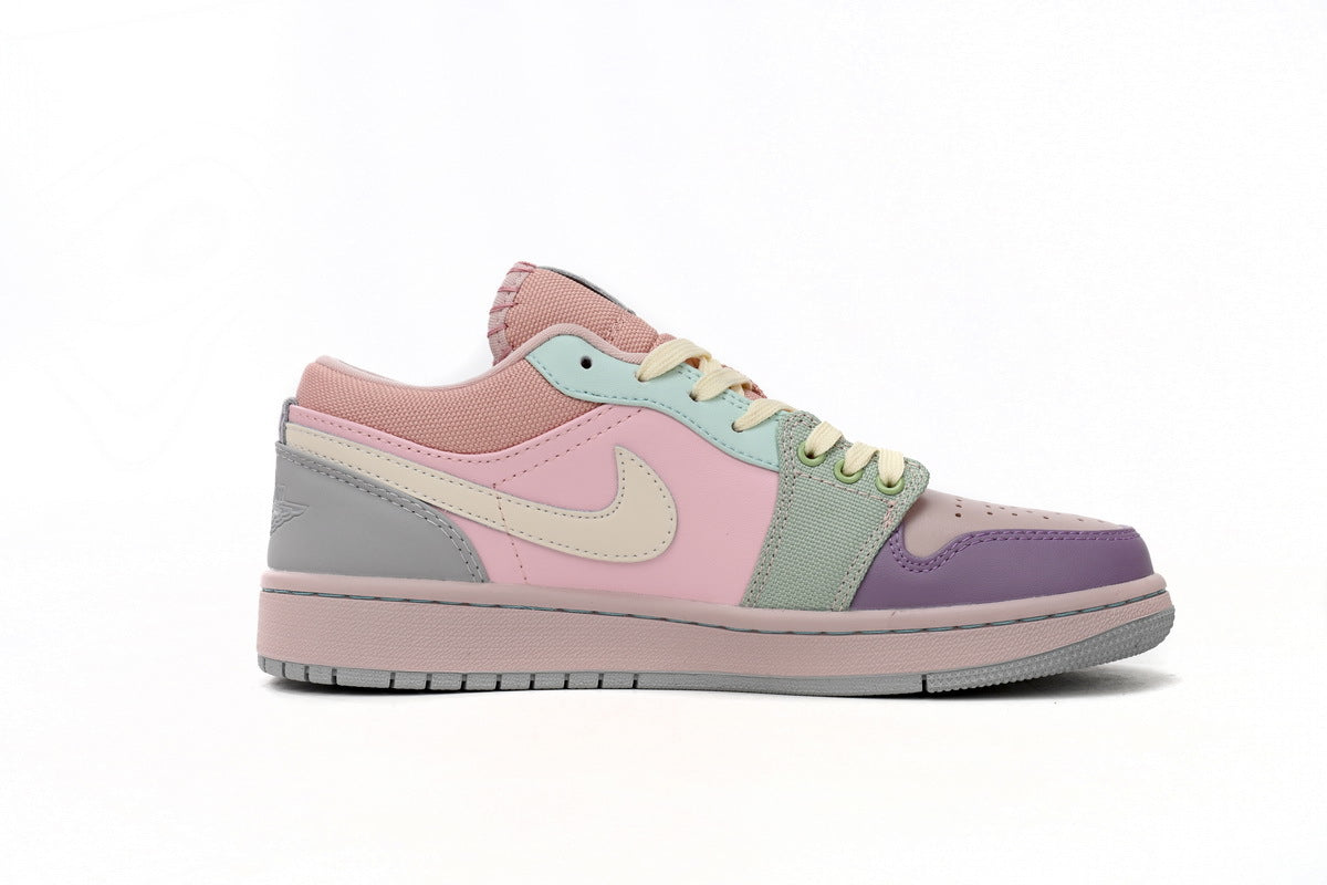 Nike Air Jordan 1 Retro Low Low-Top Sneakers