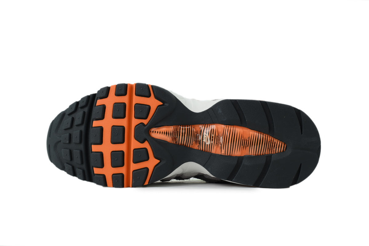 Nike Air Max 95 – Classic Sneakers