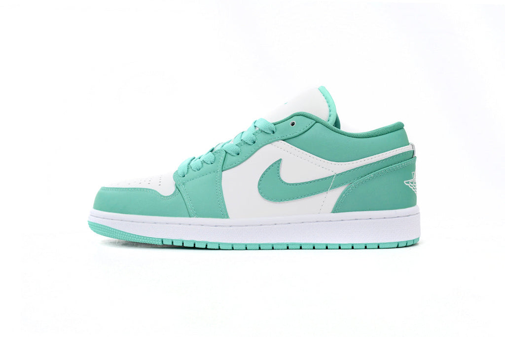 Nike Air Jordan 1 Retro Low Low-Top Sneakers
