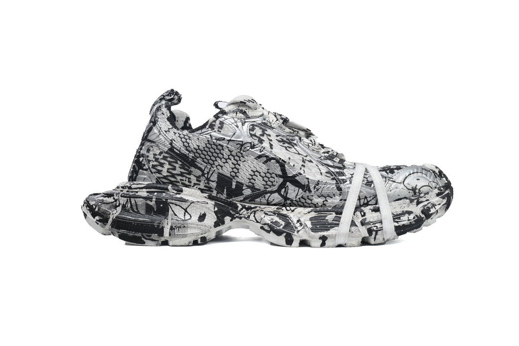 Balenciaga 3XL Sneaker – Low-Top Chunky Sole