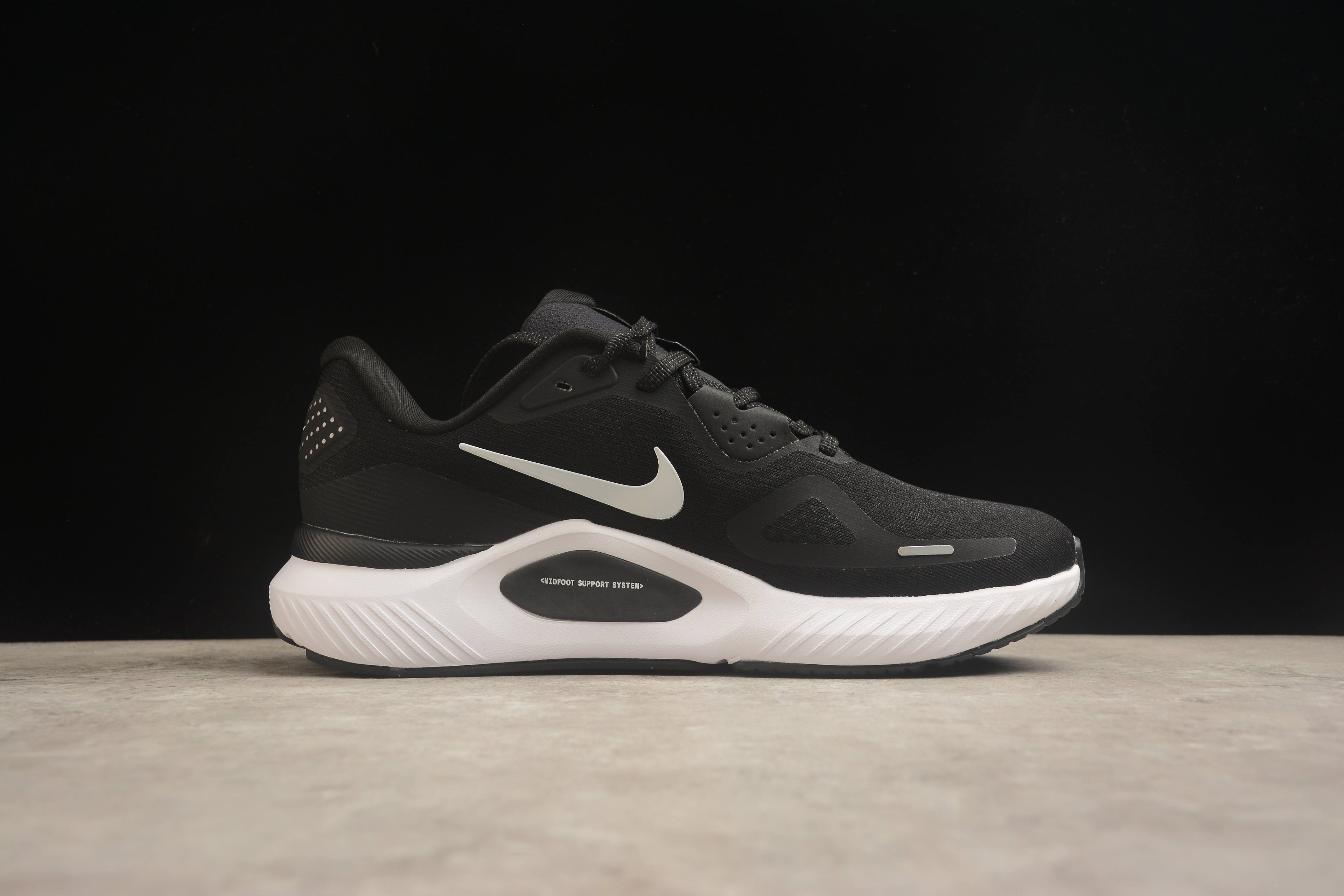 Nike Air Zoom Structure 26 Running Shoes | Supportive & Stable | EU 36-45